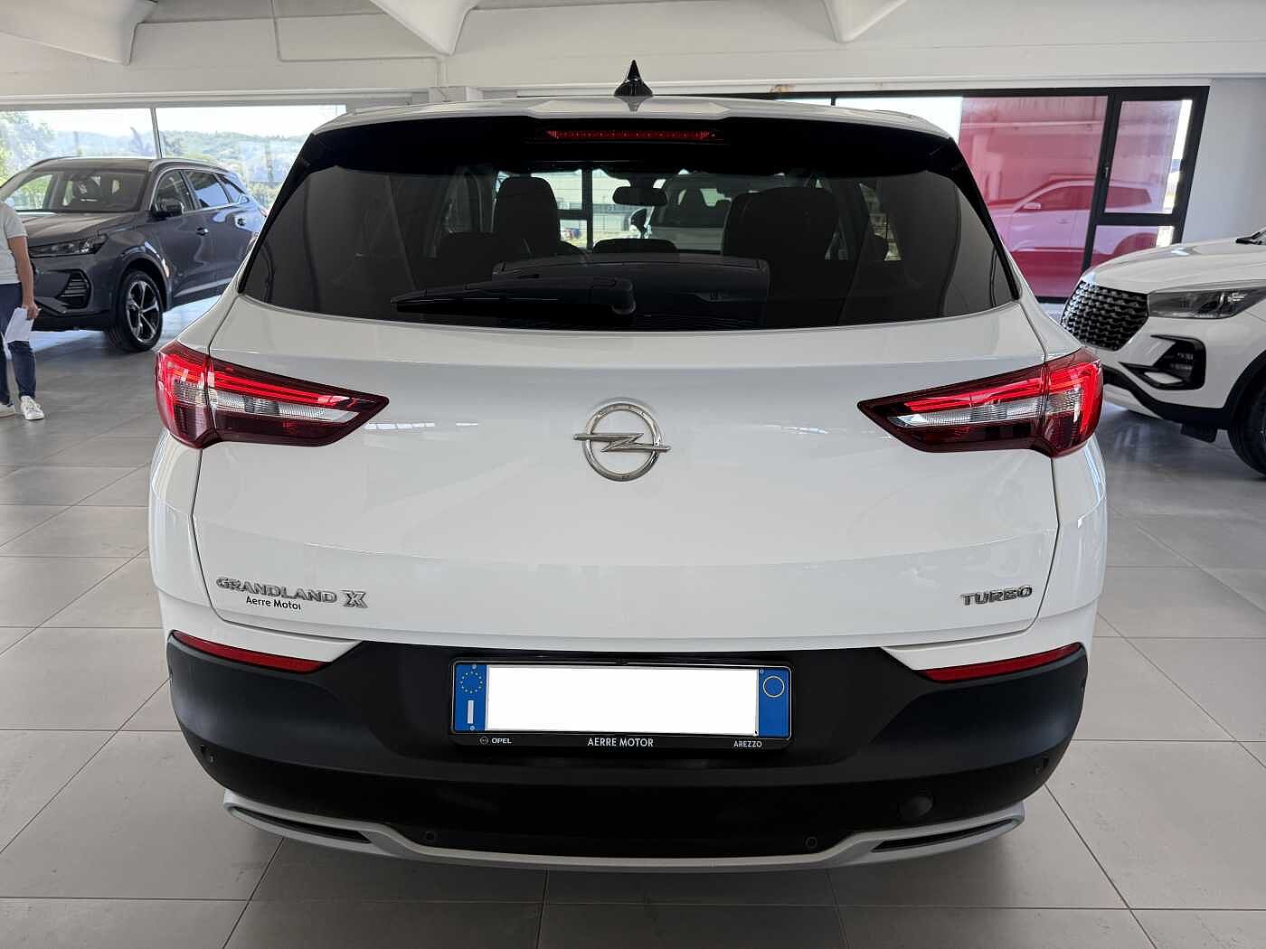Opel Grandland – X 1.2 130 CV Innovation  