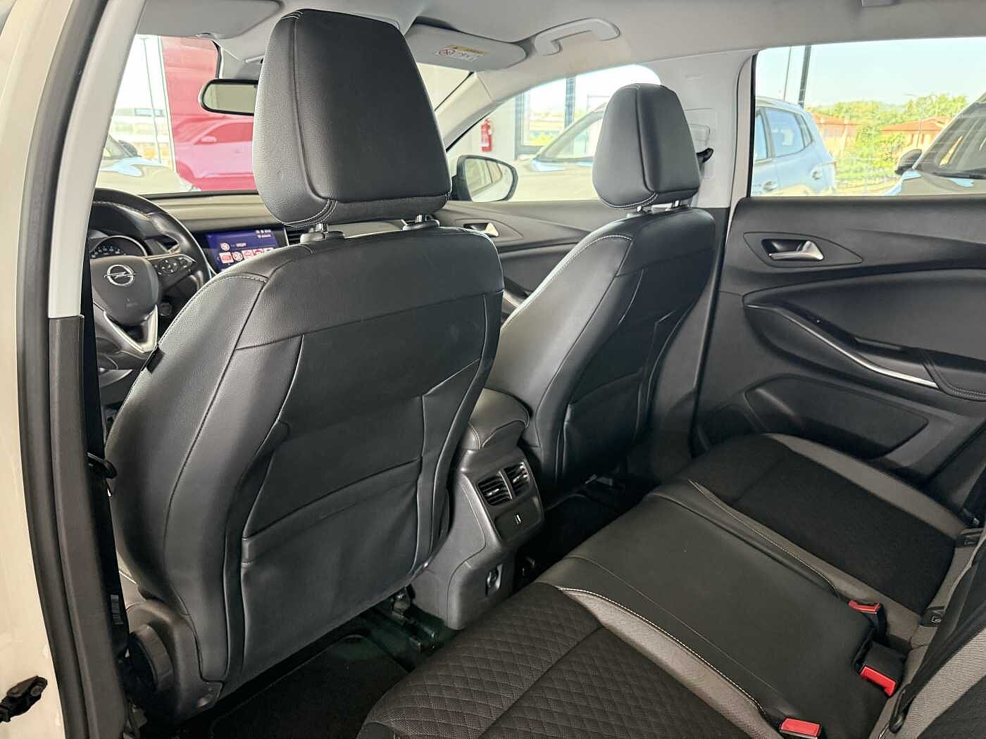 Opel Grandland – X 1.2 130 CV Innovation  