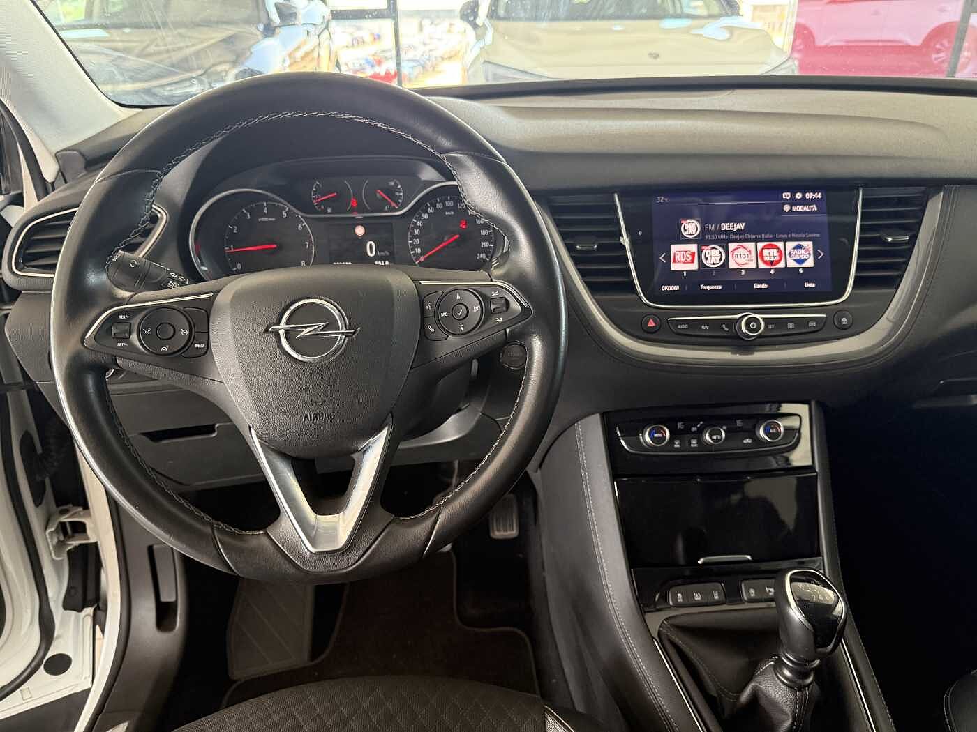 Opel Grandland – X 1.2 130 CV Innovation  