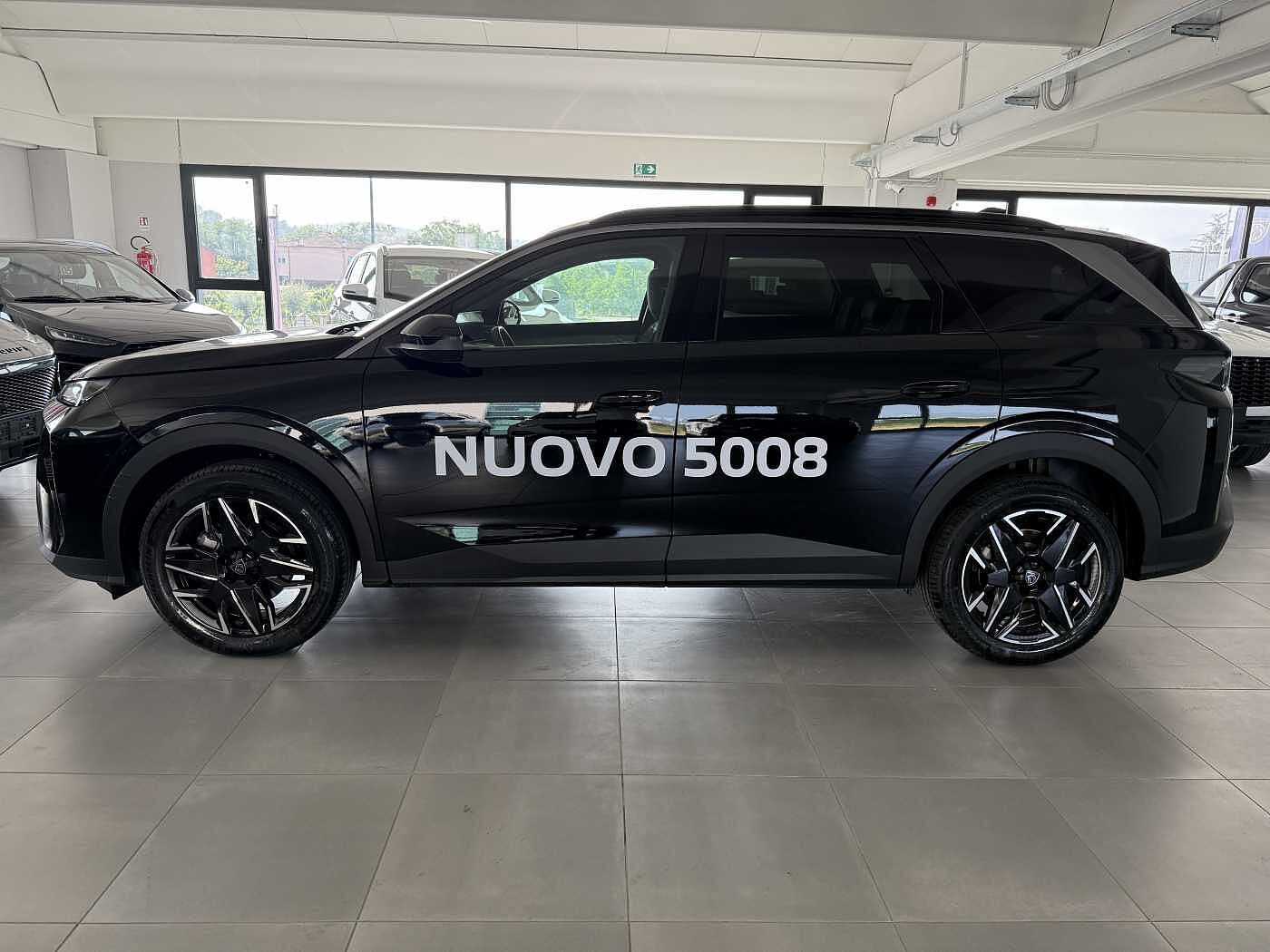 Peugeot 5008 – Hybrid 136 CV e-DCS6 Allure  