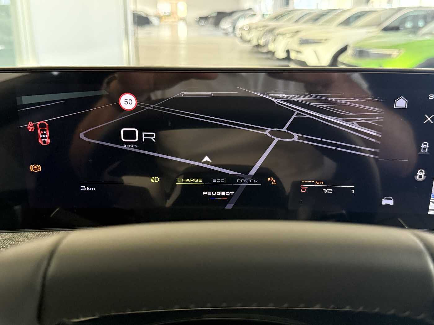 Peugeot 5008 – Hybrid 136 CV e-DCS6 Allure  