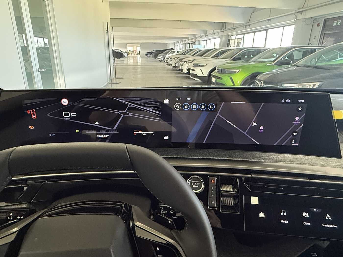 Peugeot 5008 – Hybrid 136 CV e-DCS6 Allure  