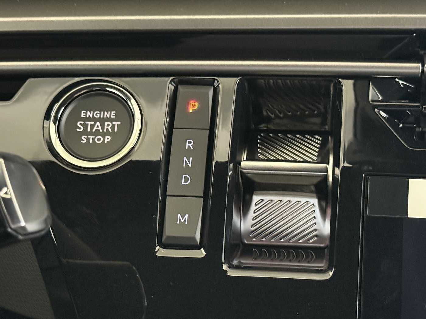Peugeot 5008 – Hybrid 136 CV e-DCS6 Allure  