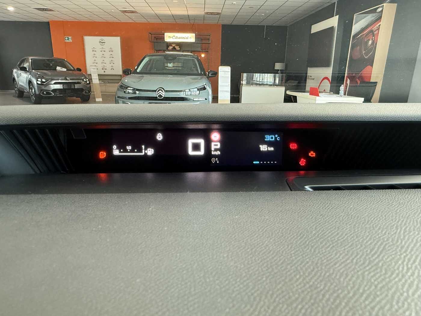 Citroen C3 – Hybrid 100 e-DCT Max  