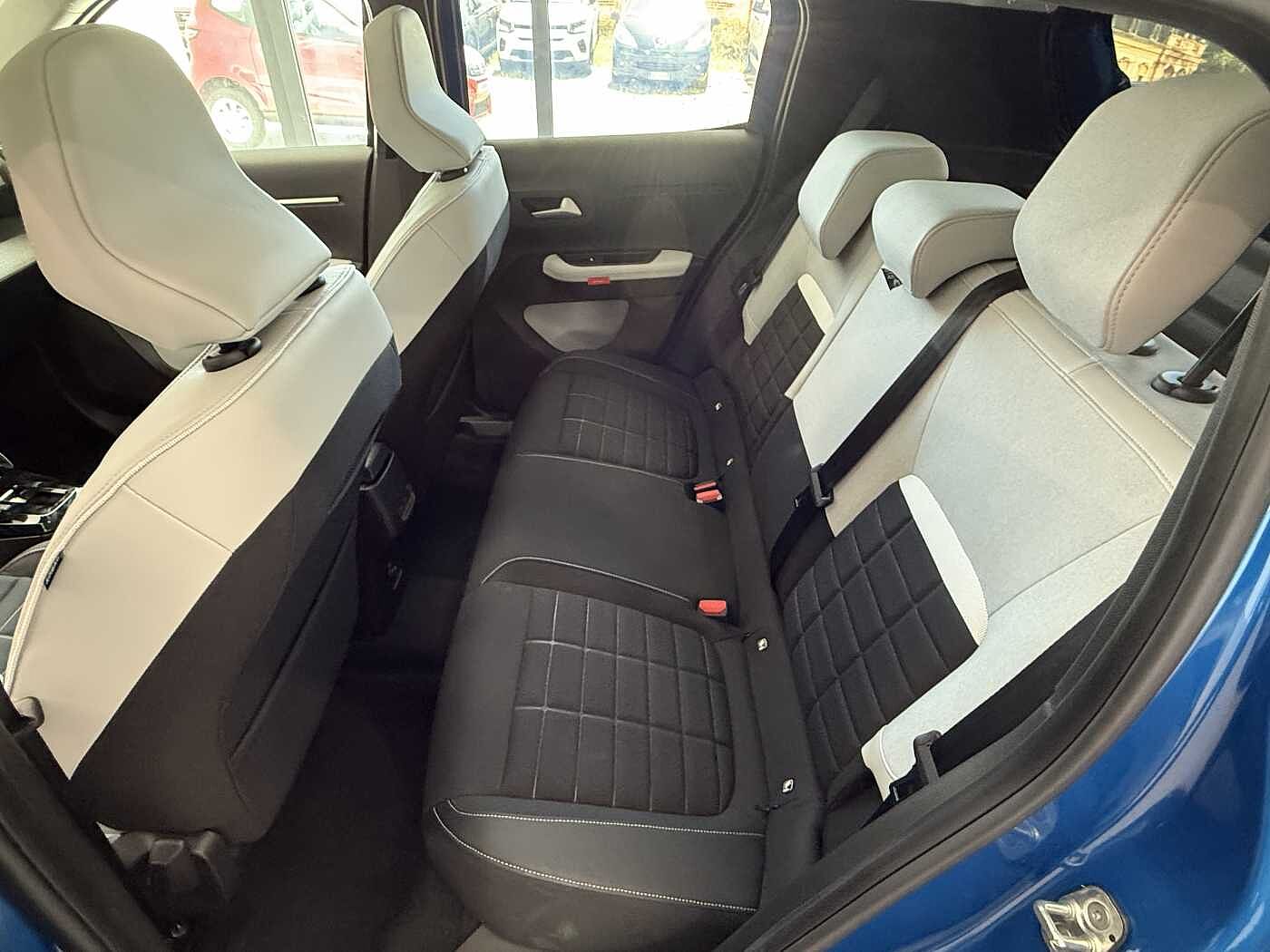 Citroen C3 – Hybrid 100 e-DCT Max  