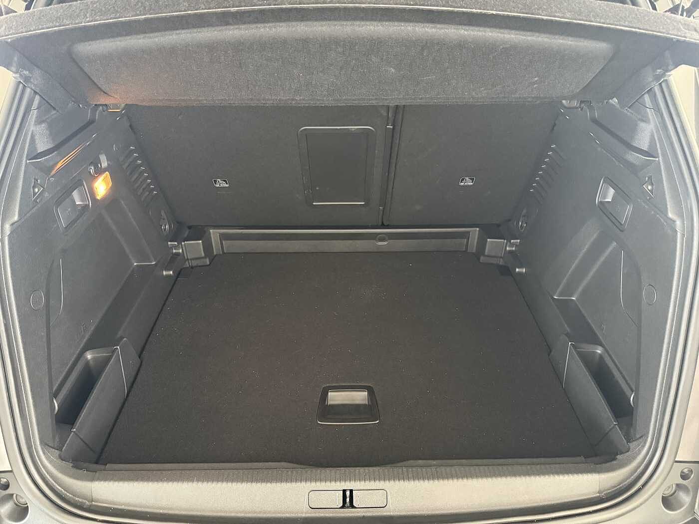 Peugeot 3008 – 1.2 PureTech Turbo 130 CV EAT8 Allure Pack  