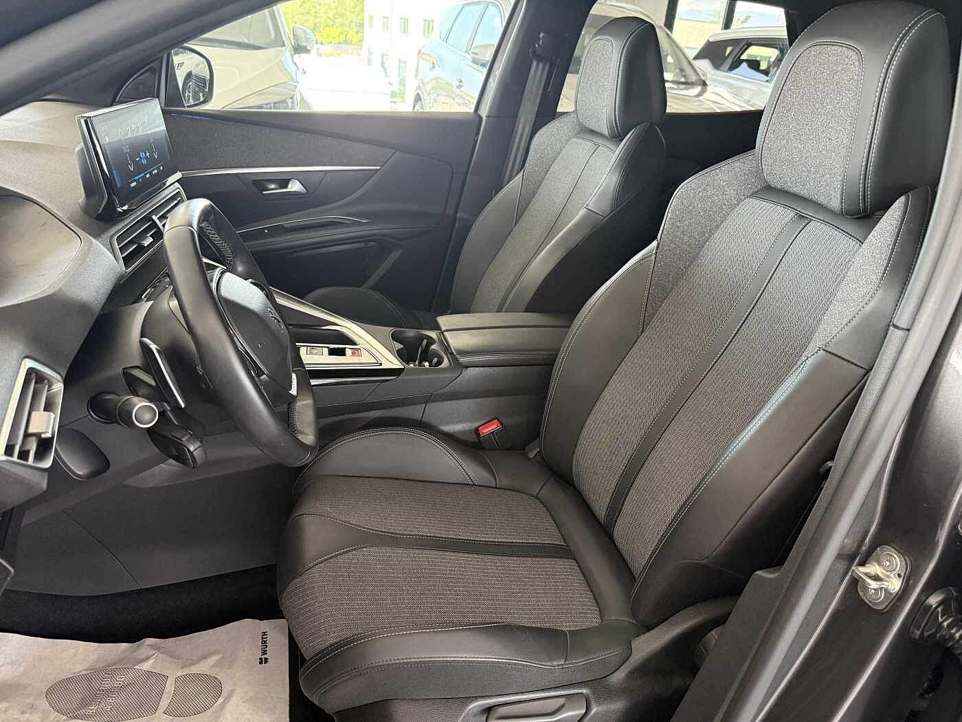Peugeot 3008 – 1.2 PureTech Turbo 130 CV EAT8 Allure Pack  
