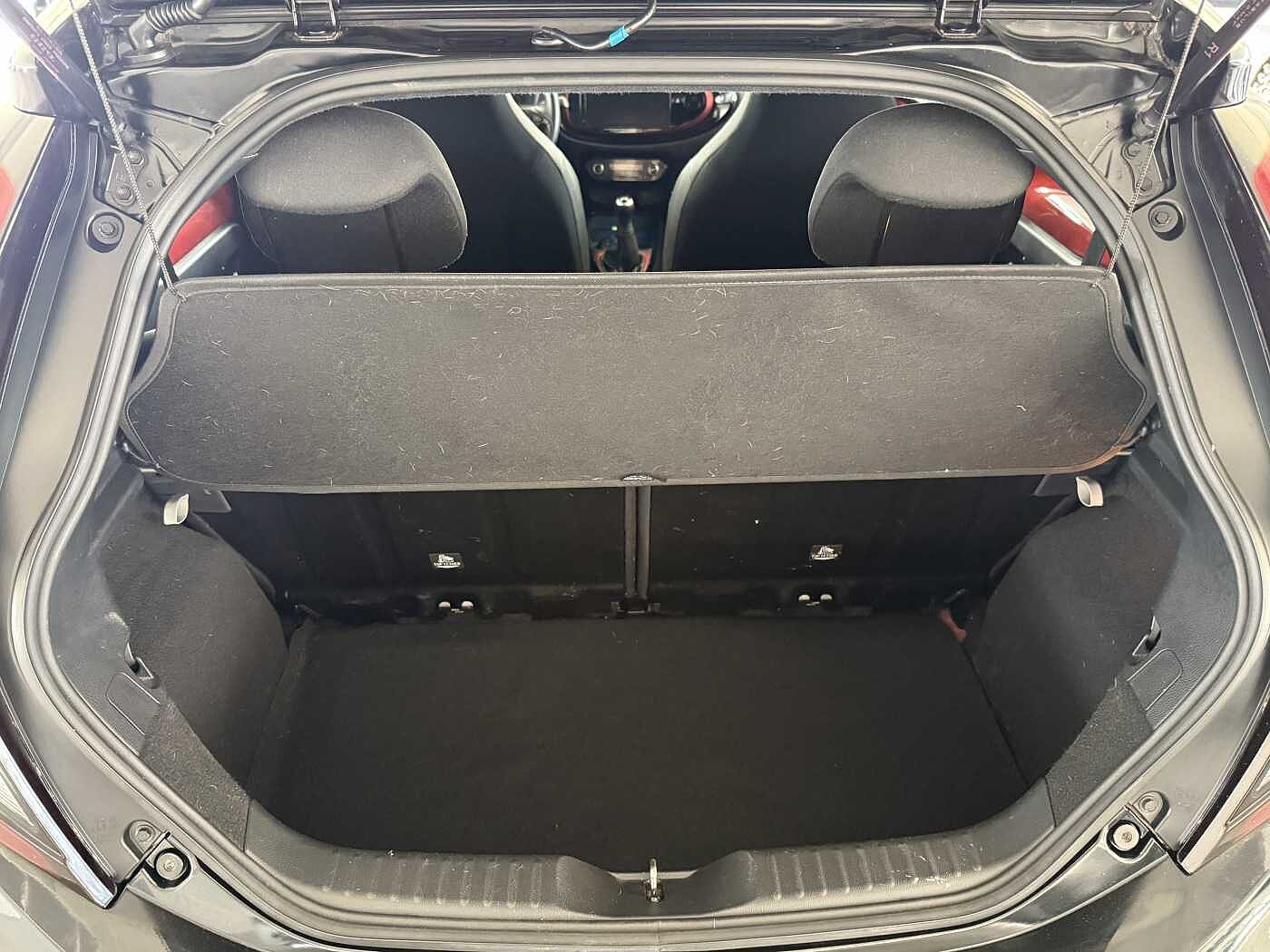 Toyota Aygo X – X 1.0 VVT-i 72 CV 5 porte Lounge  