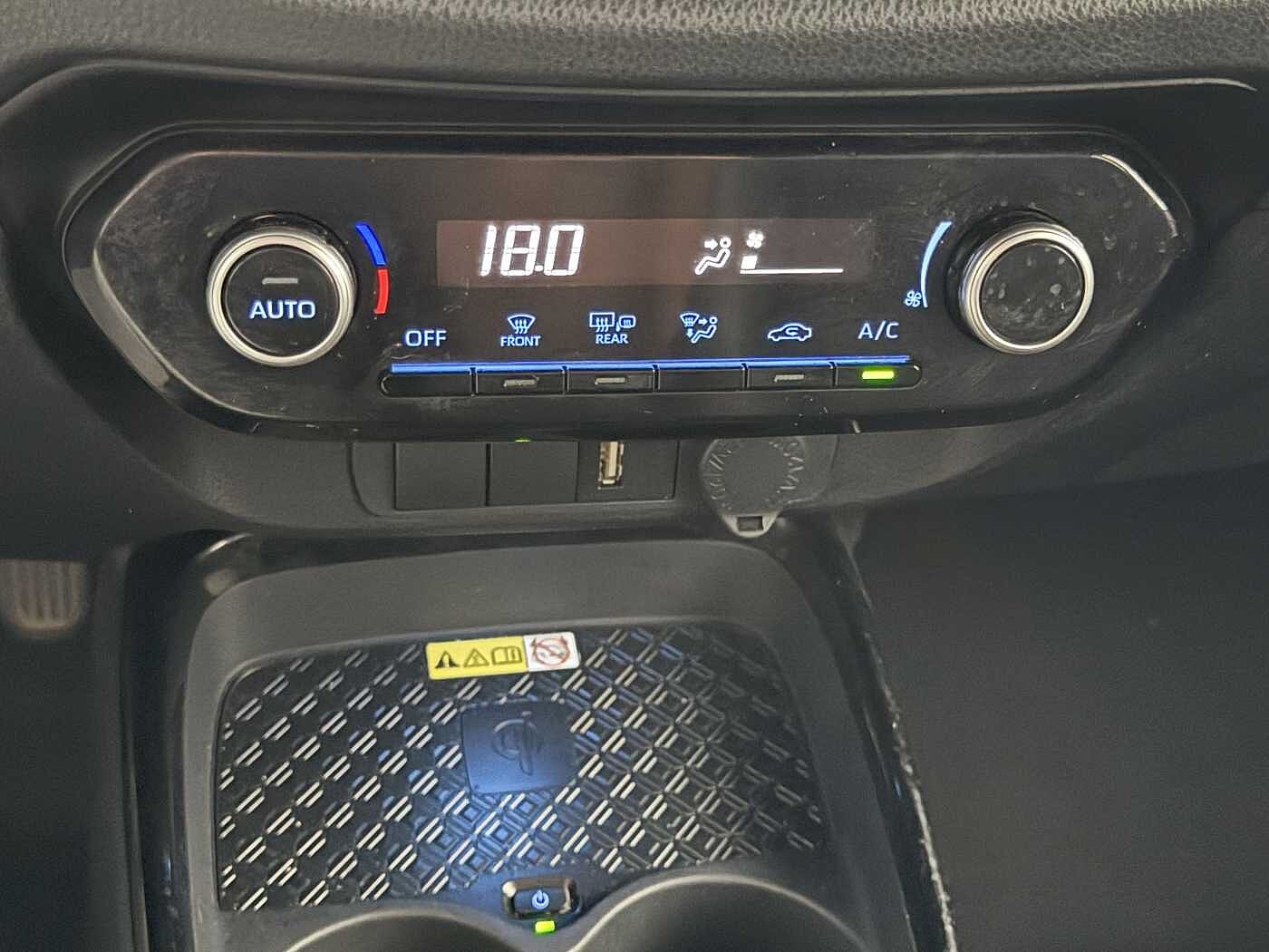 Toyota Aygo X – X 1.0 VVT-i 72 CV 5 porte Lounge  