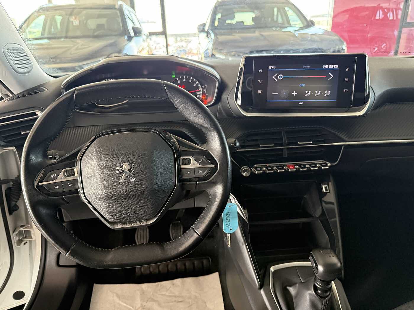 Peugeot 2008 – 1.2 PureTech 100 CV  Active  