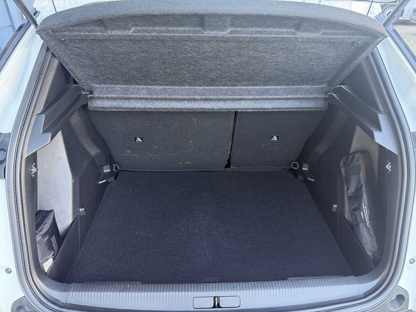 Peugeot 2008 – 1.2 PureTech 100 CV  Active  