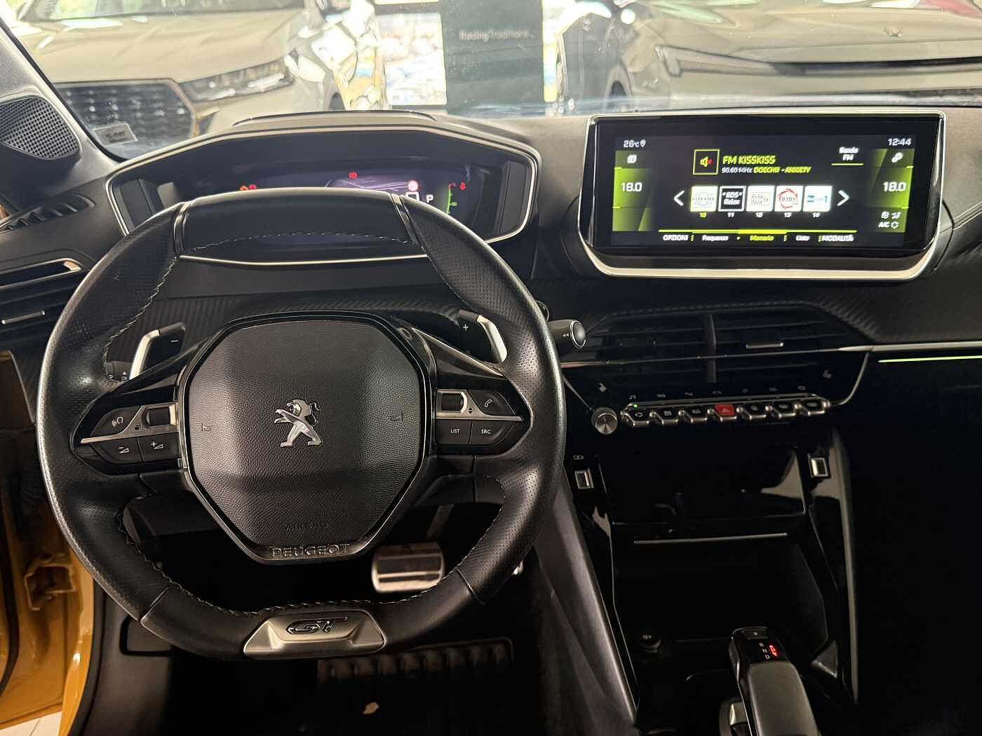Peugeot 208 – 1.2 PureTech 100 CV EAT8 GT Line  