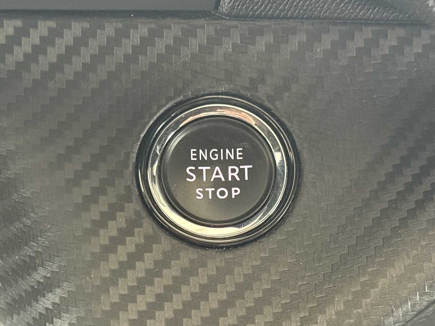 Peugeot 208 – 1.2 PureTech 100 CV EAT8 GT Line  
