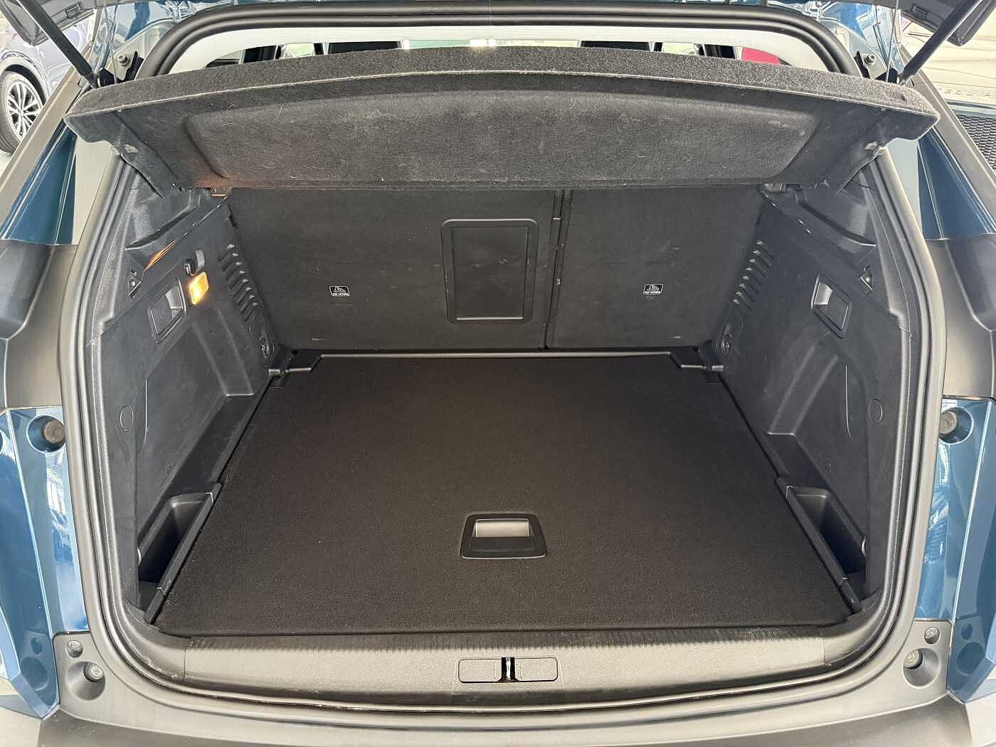 Peugeot 3008 – 1.2 PureTech 130 CV Allure  