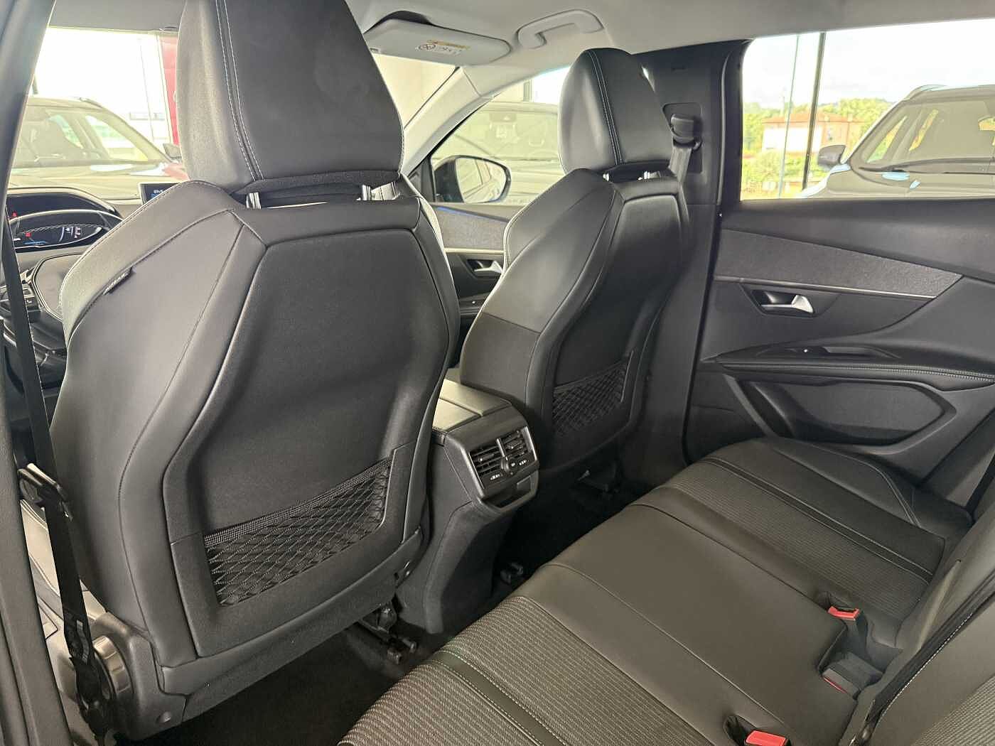 Peugeot 3008 – 1.2 PureTech 130 CV Allure  