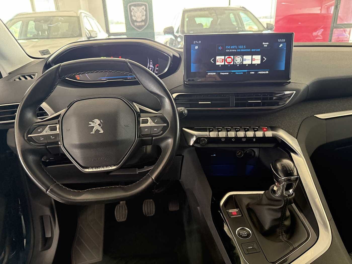 Peugeot 3008 – 1.2 PureTech 130 CV Allure  
