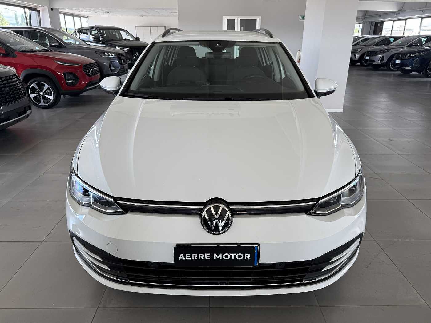 Volkswagen Golf 8ª serie – Variant 2.0 TDI SCR Style  