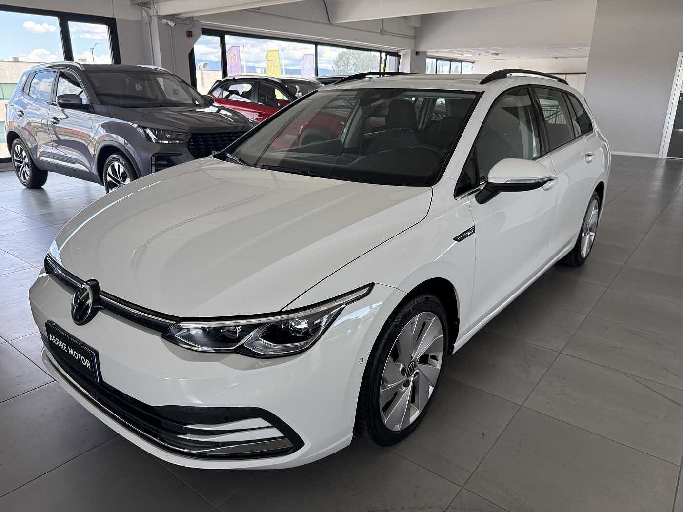 Volkswagen Golf 8ª serie – Variant 2.0 TDI SCR Style  