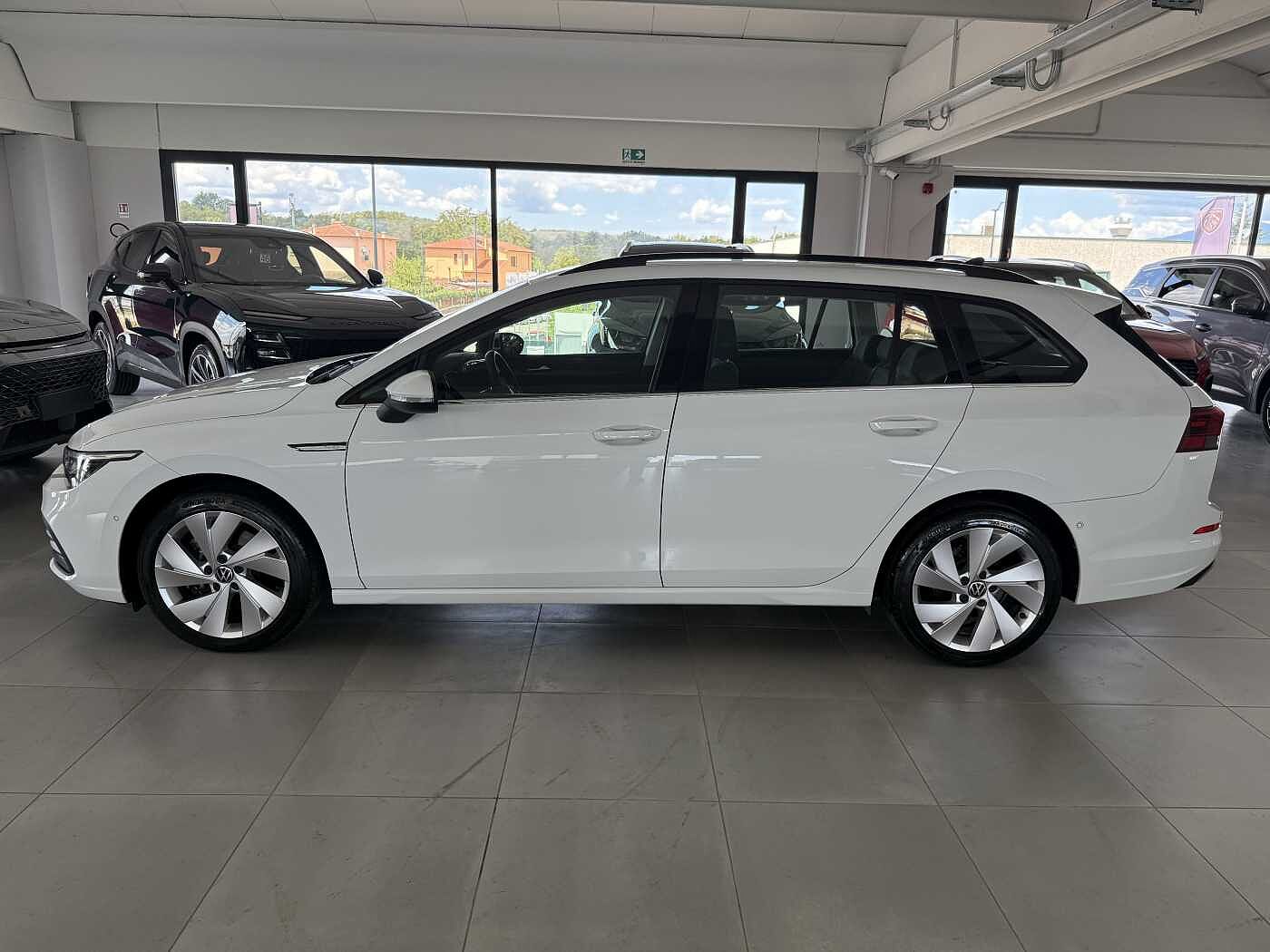 Volkswagen Golf 8ª serie – Variant 2.0 TDI SCR Style  
