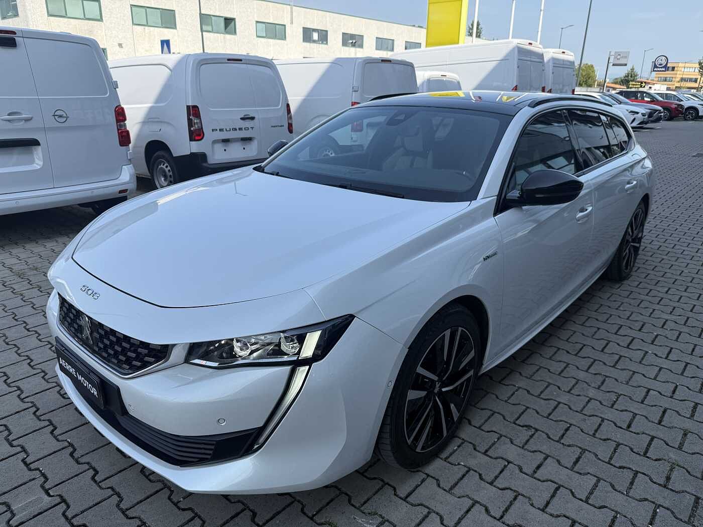 Peugeot 508 – Plug-in Hybrid 225 e-EAT8 SW GT  