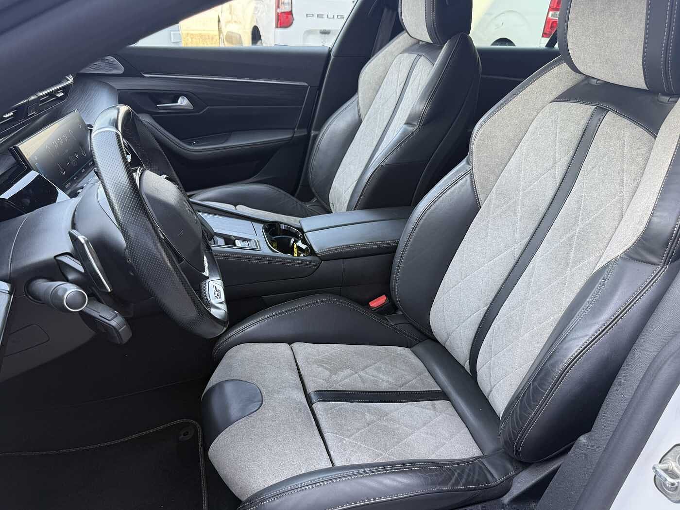Peugeot 508 – Plug-in Hybrid 225 e-EAT8 SW GT  