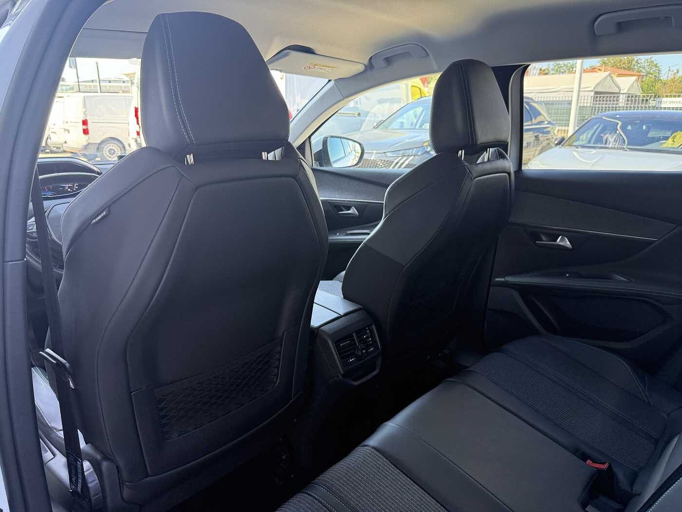 Peugeot 3008 – 1.2  PureTech 130 CV Allure Pack  