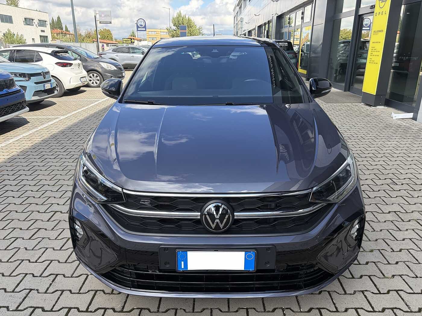 Volkswagen Taigo – 1.0 TSI 115 CV DSG R-Line  