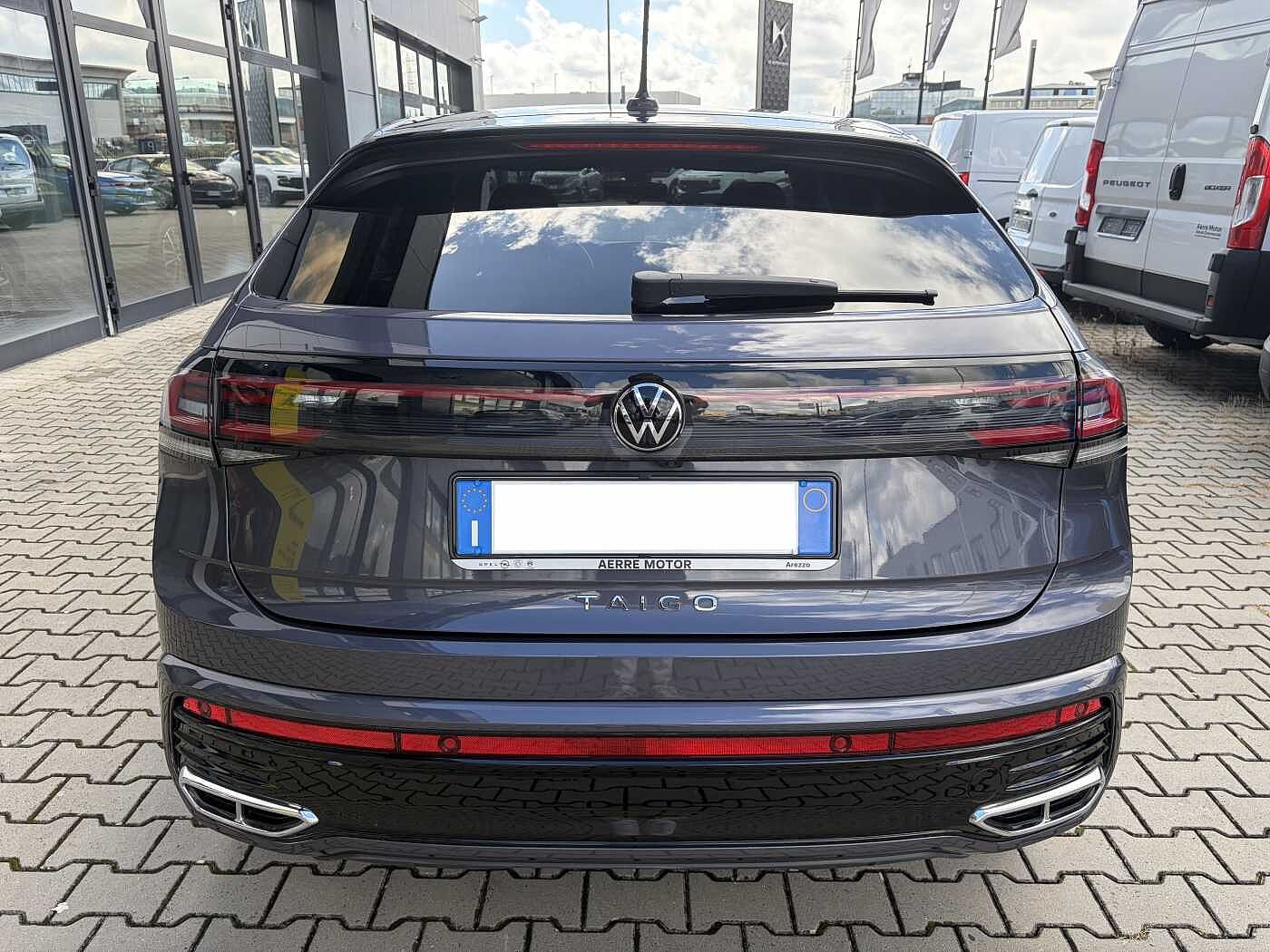 Volkswagen Taigo – 1.0 TSI 115 CV DSG R-Line  