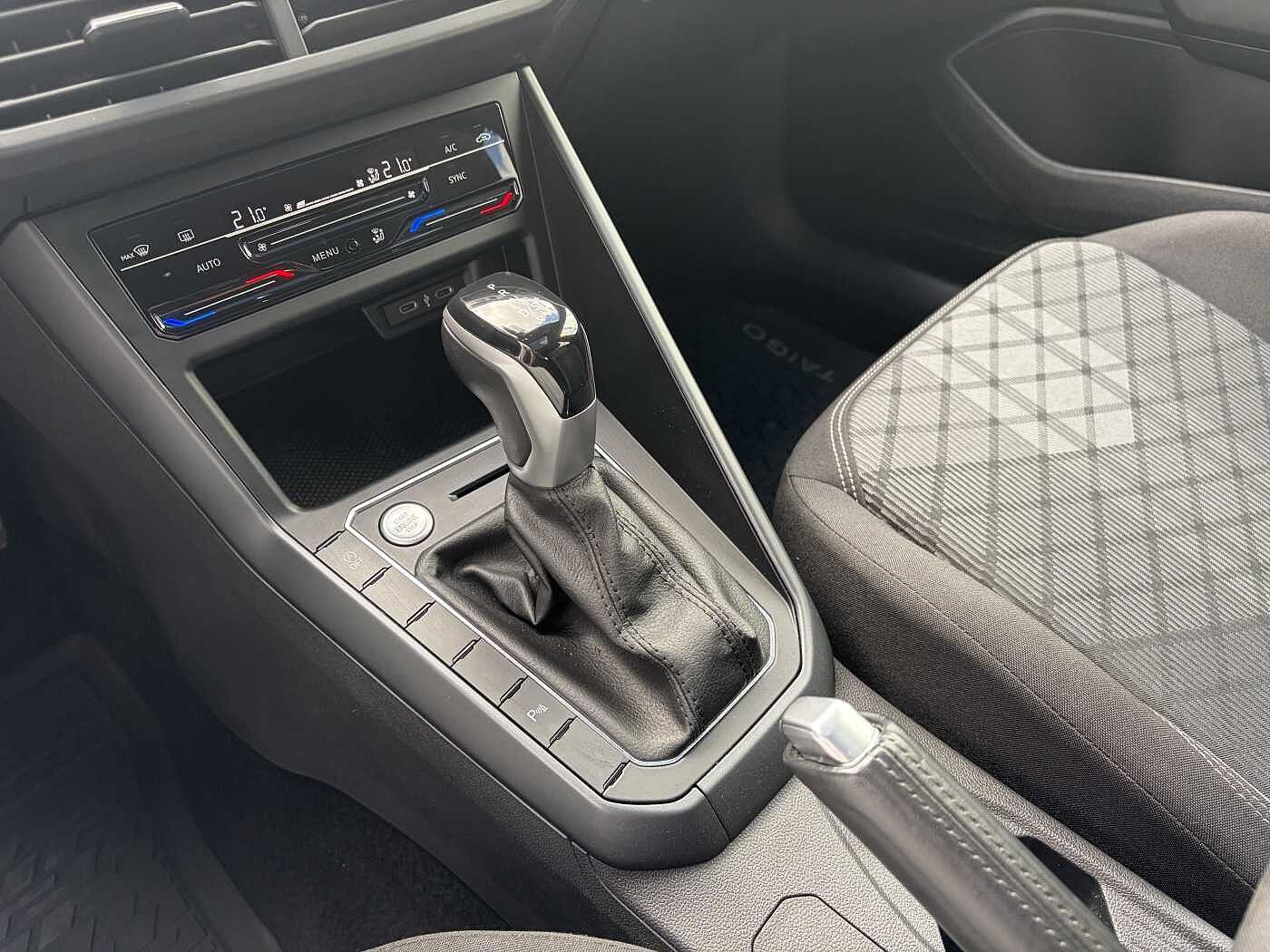 Volkswagen Taigo – 1.0 TSI 115 CV DSG R-Line  