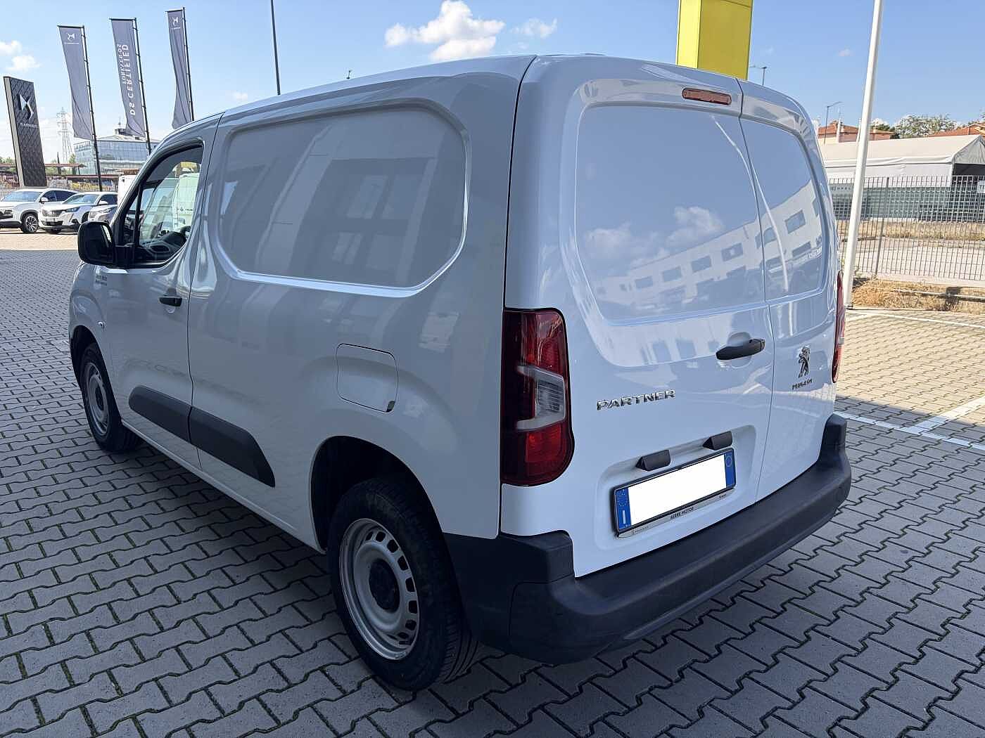 Peugeot Partner – 1.5 BlueHDi 100 CV PC  PRO  