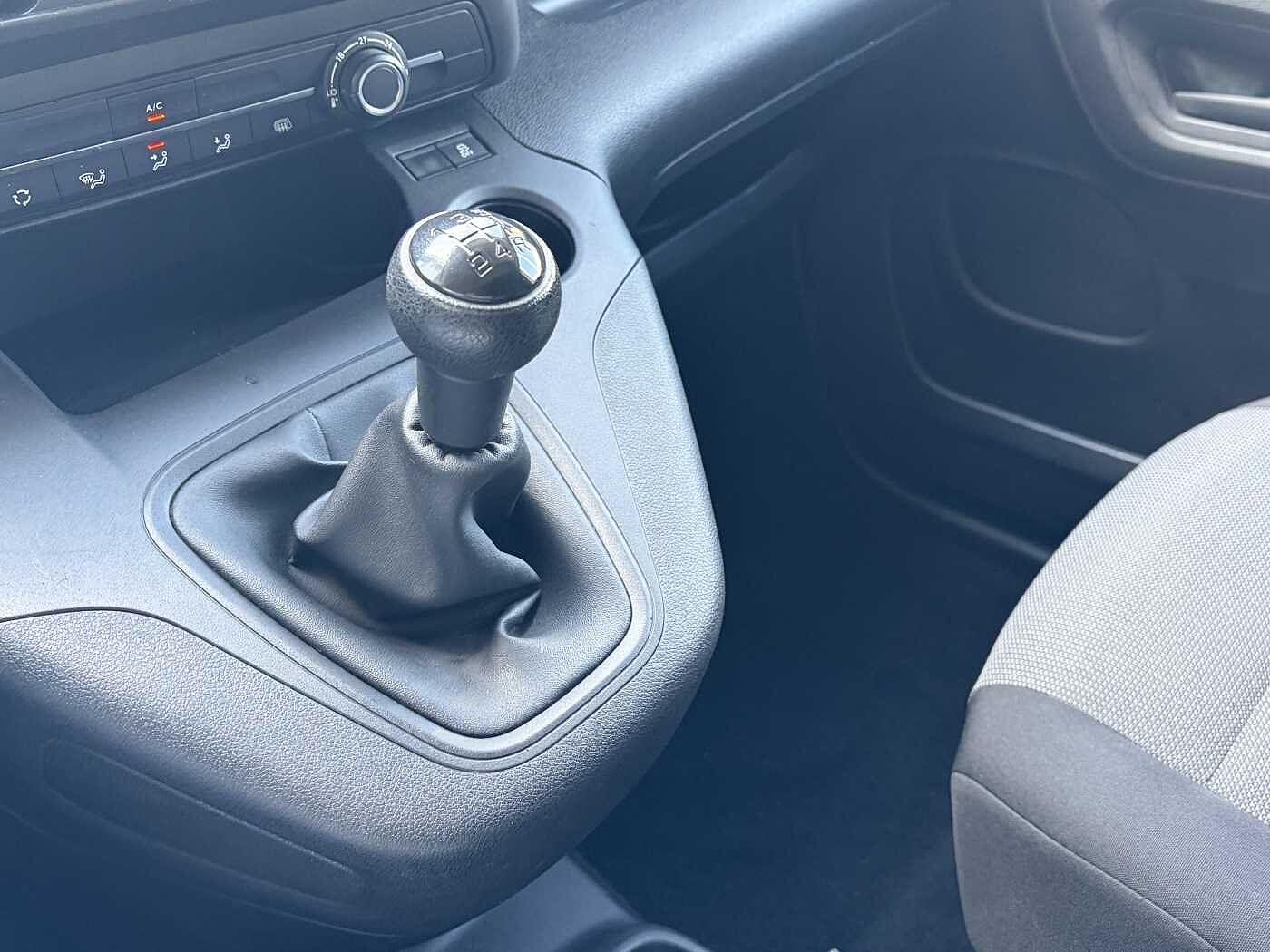 Peugeot Partner – 1.5 BlueHDi 100 CV PC  PRO  
