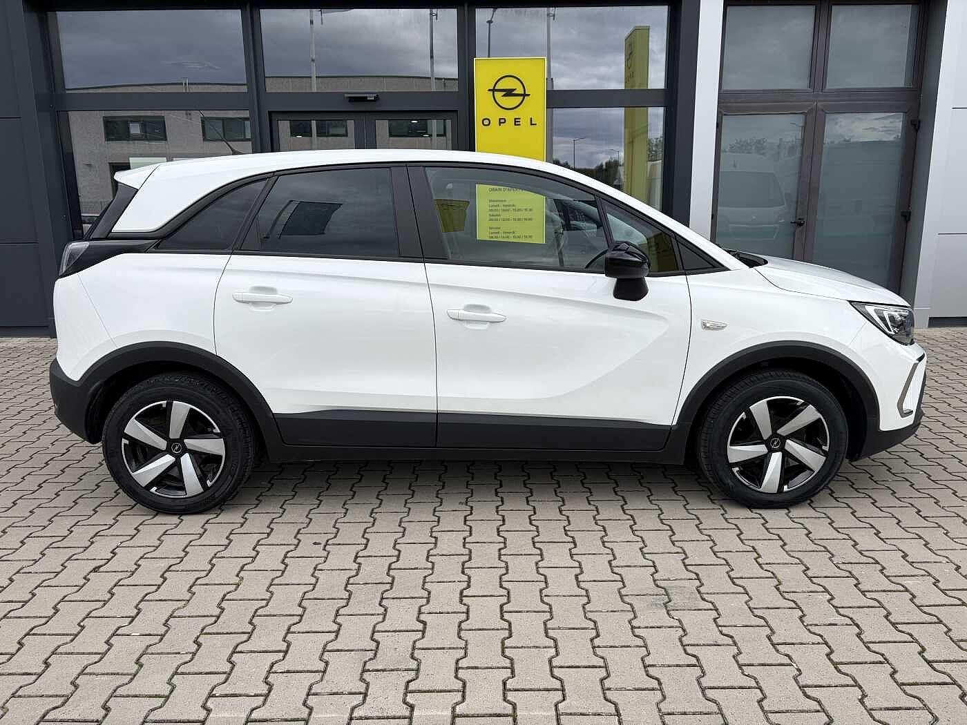 Opel Crossland –  