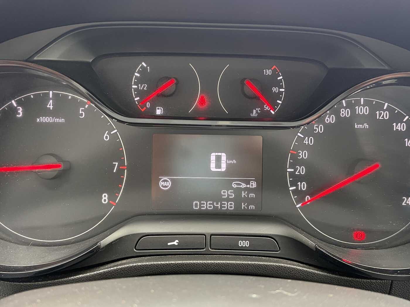 Opel Crossland –  