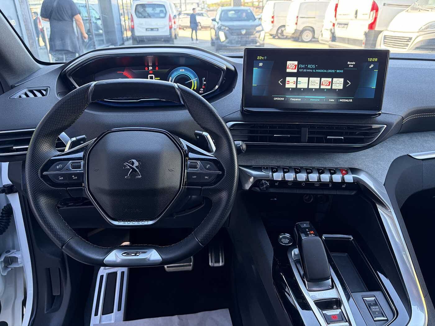 Peugeot 3008 – Hybrid 225 e-EAT8 GT  