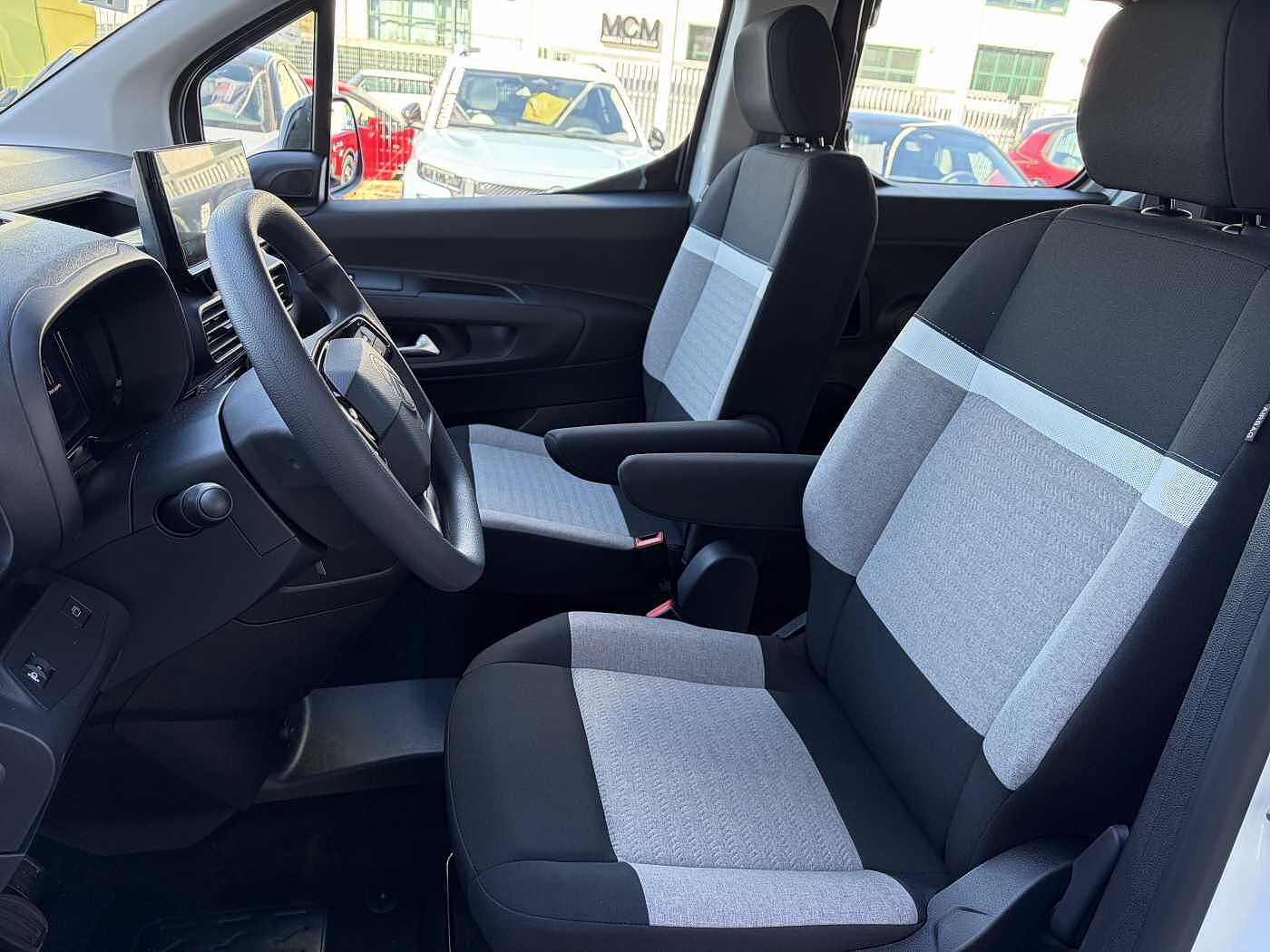 Citroen Berlingo – 1.2 Pure Tech 110 CV Combi Plus  