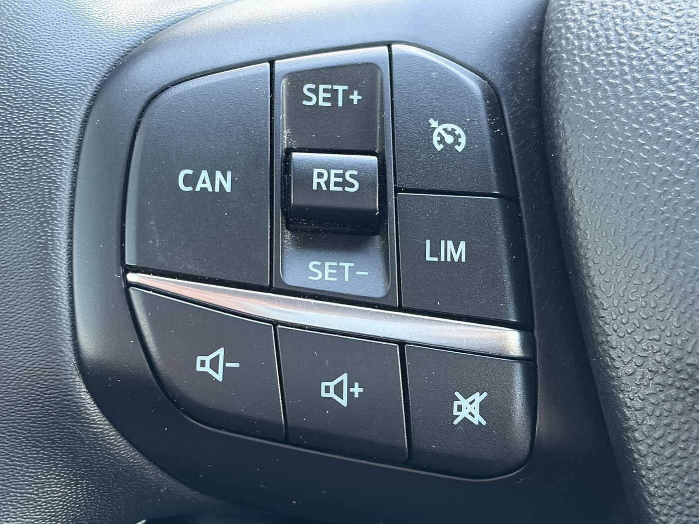 Ford Fiesta – 1.1 75 CV  Titanium  