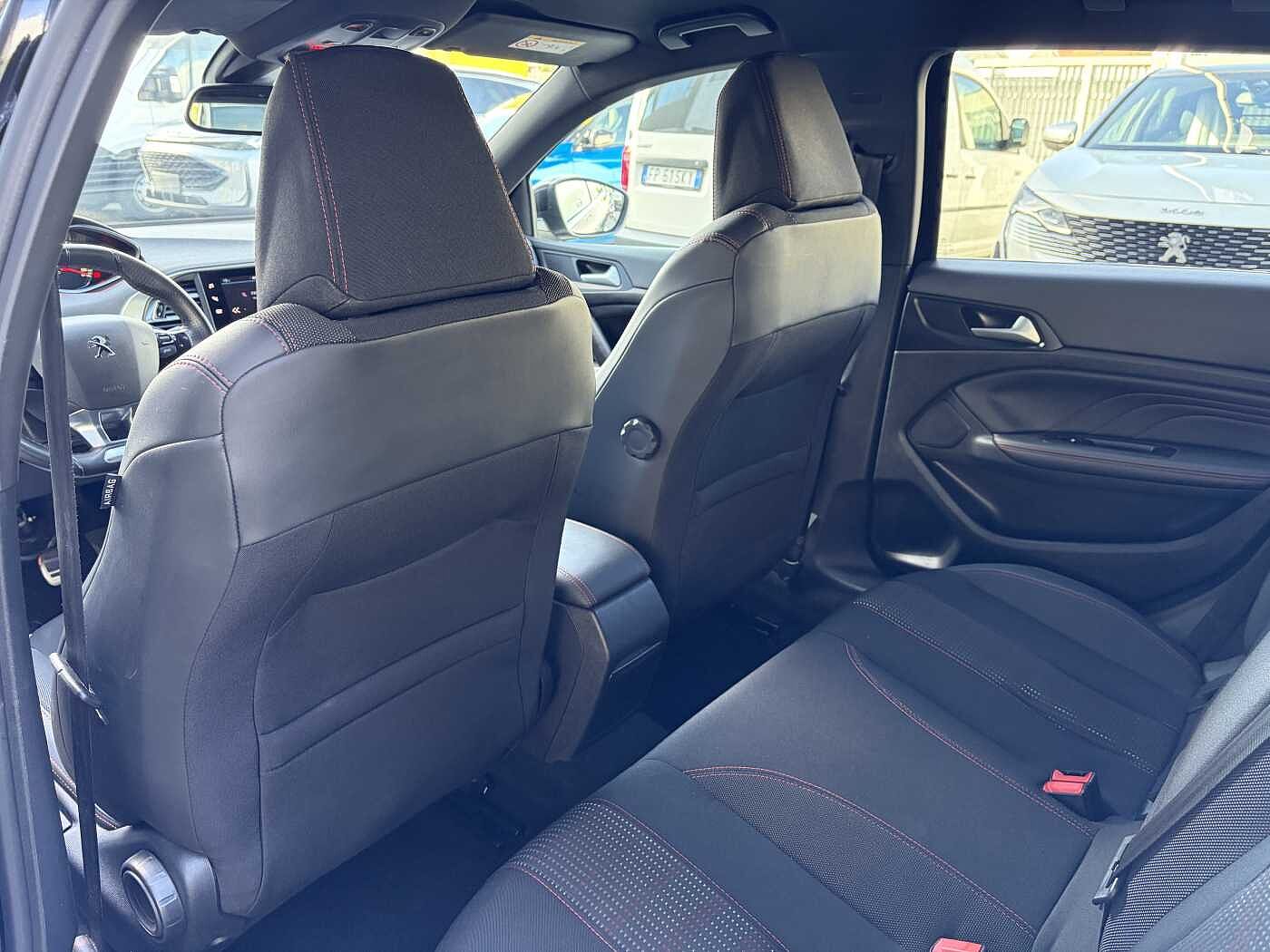 Peugeot 308 – 1.2  130 CV GT Line  