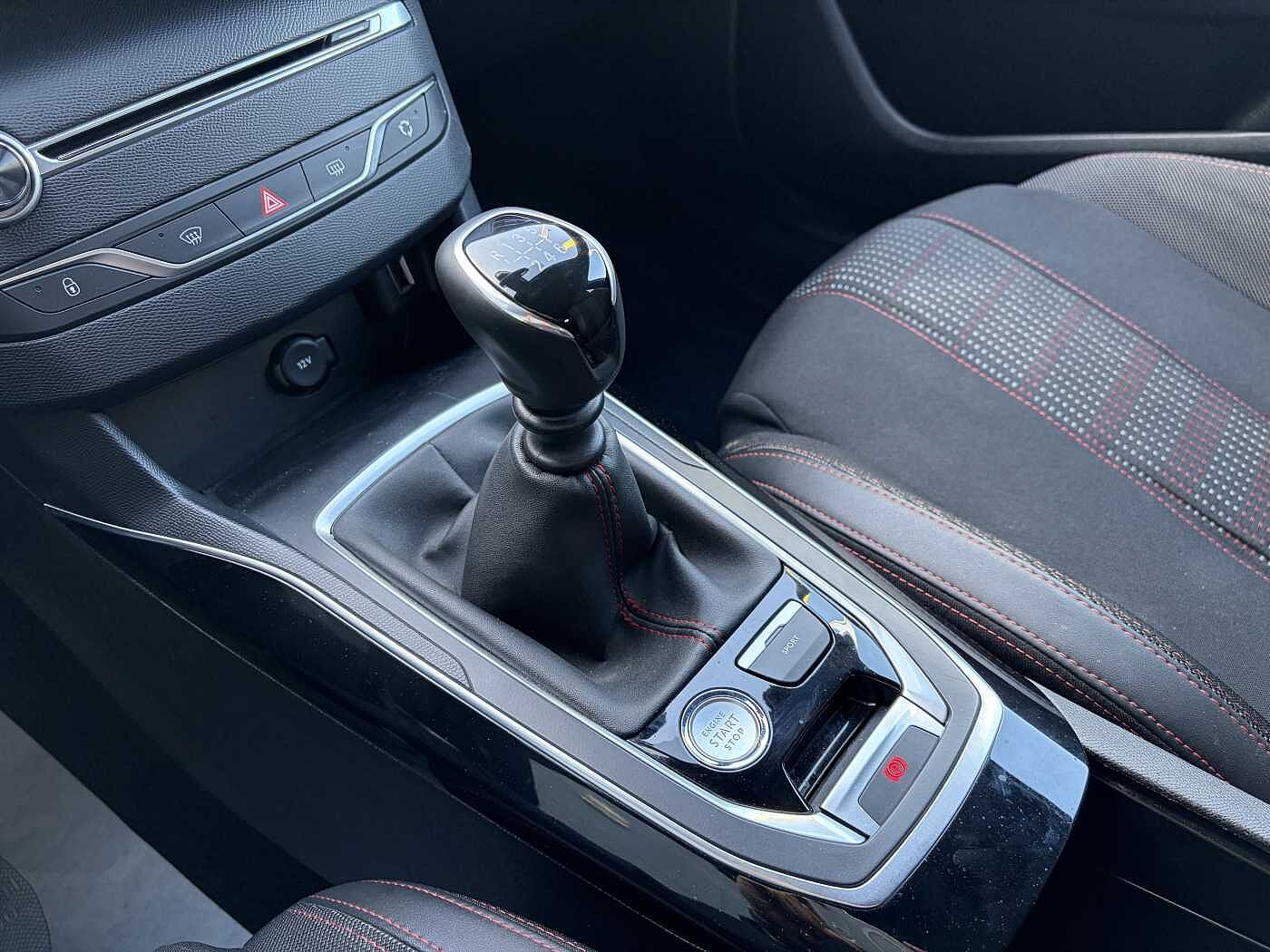 Peugeot 308 – 1.2  130 CV GT Line  