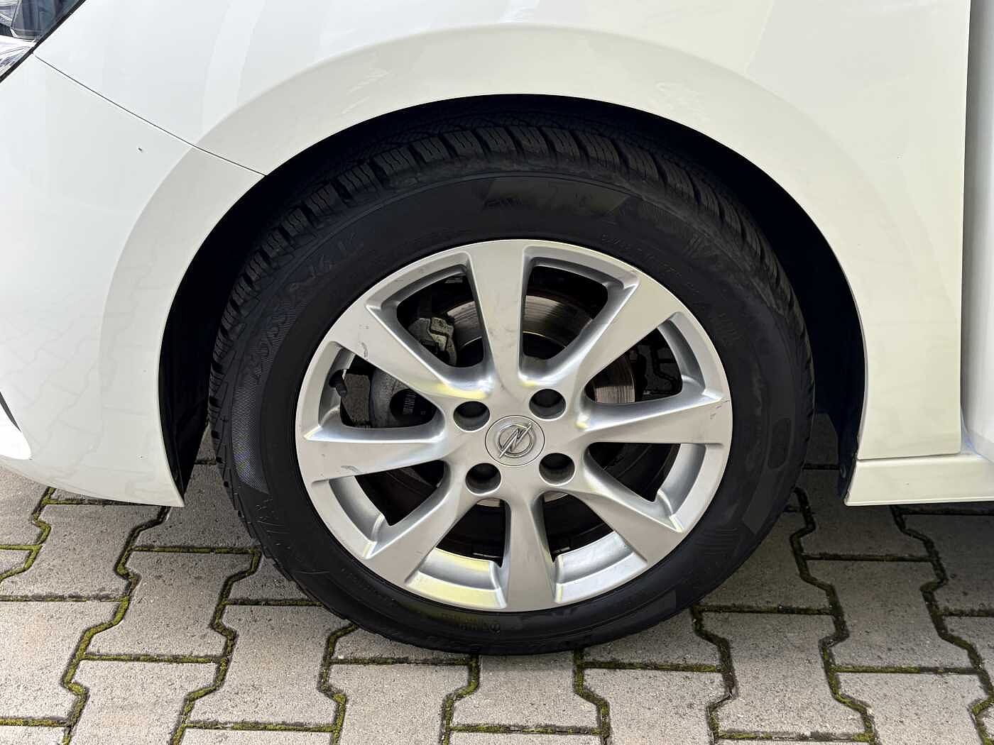 Opel Corsa – 1.2 Edition  