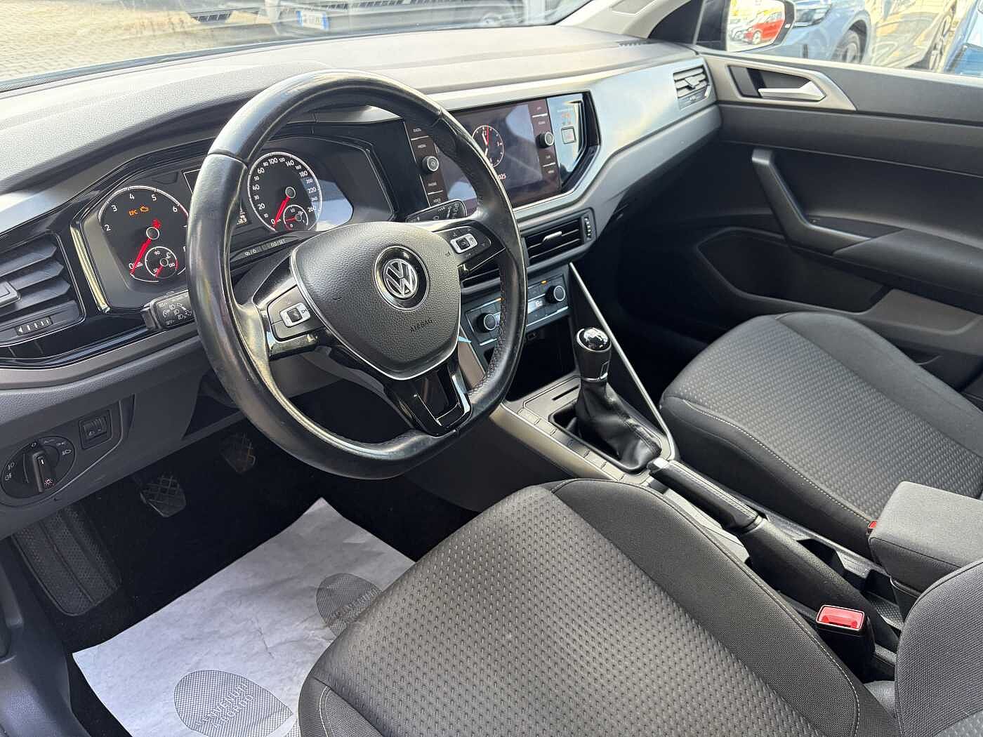Volkswagen Polo 6ª serie – 1.0 TSI  Comfortline  