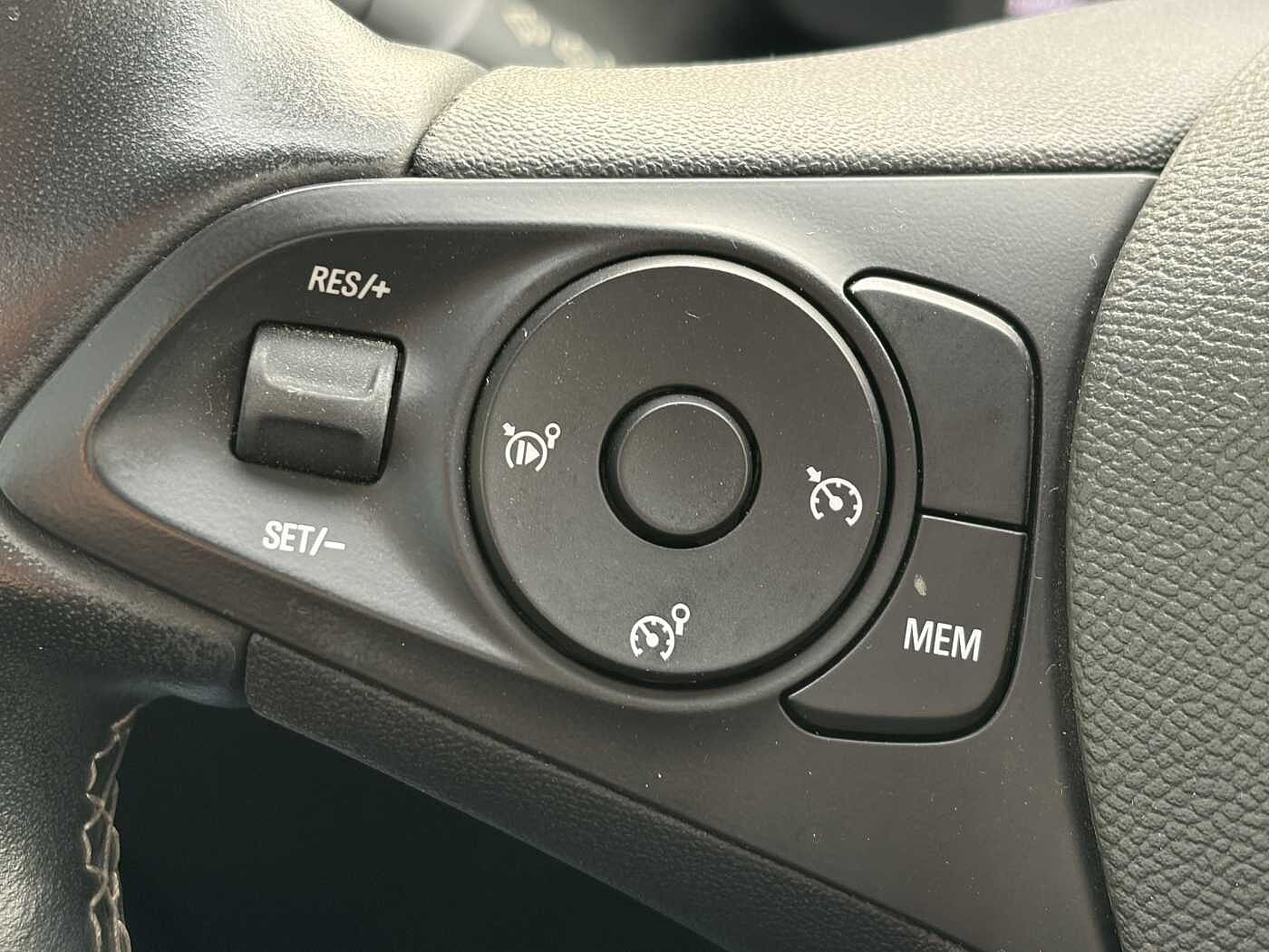 Opel Corsa – 1.2 75 CV Elegance  