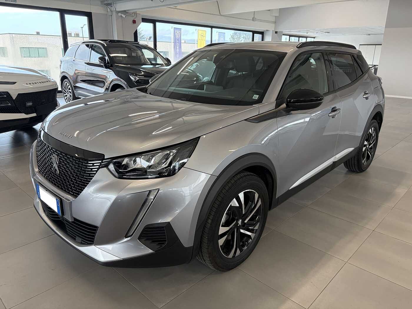 Peugeot 2008 – 1.2 PureTech 100 CV Allure  