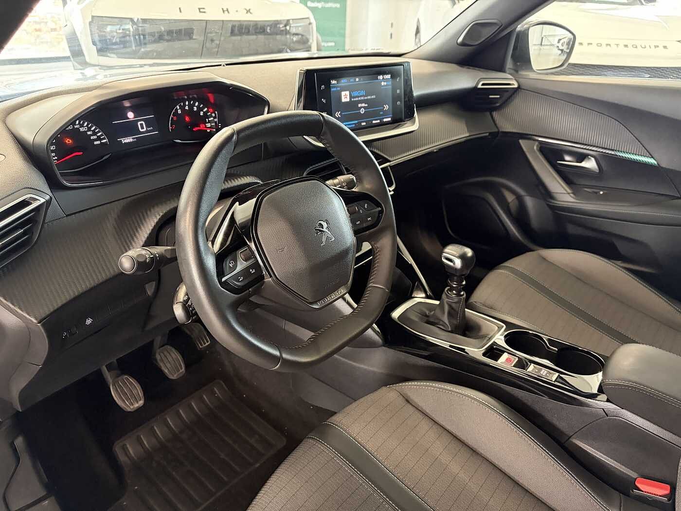 Peugeot 2008 – 1.2 PureTech 100 CV Allure  