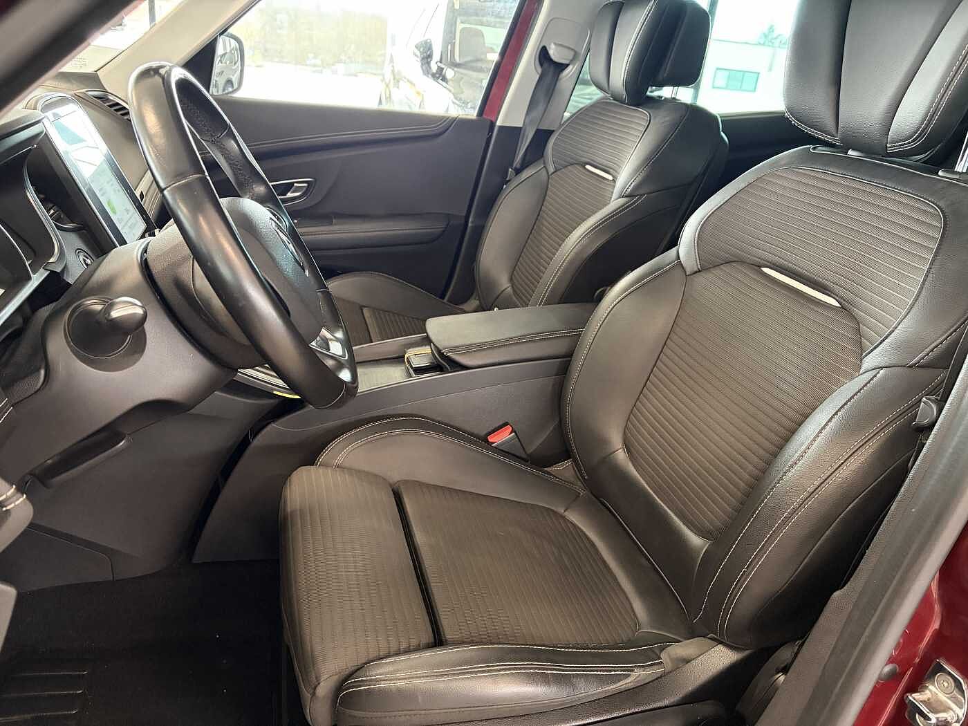 Renault Scenic – 1.5 dCi 110 CV EDC Energy Bose  