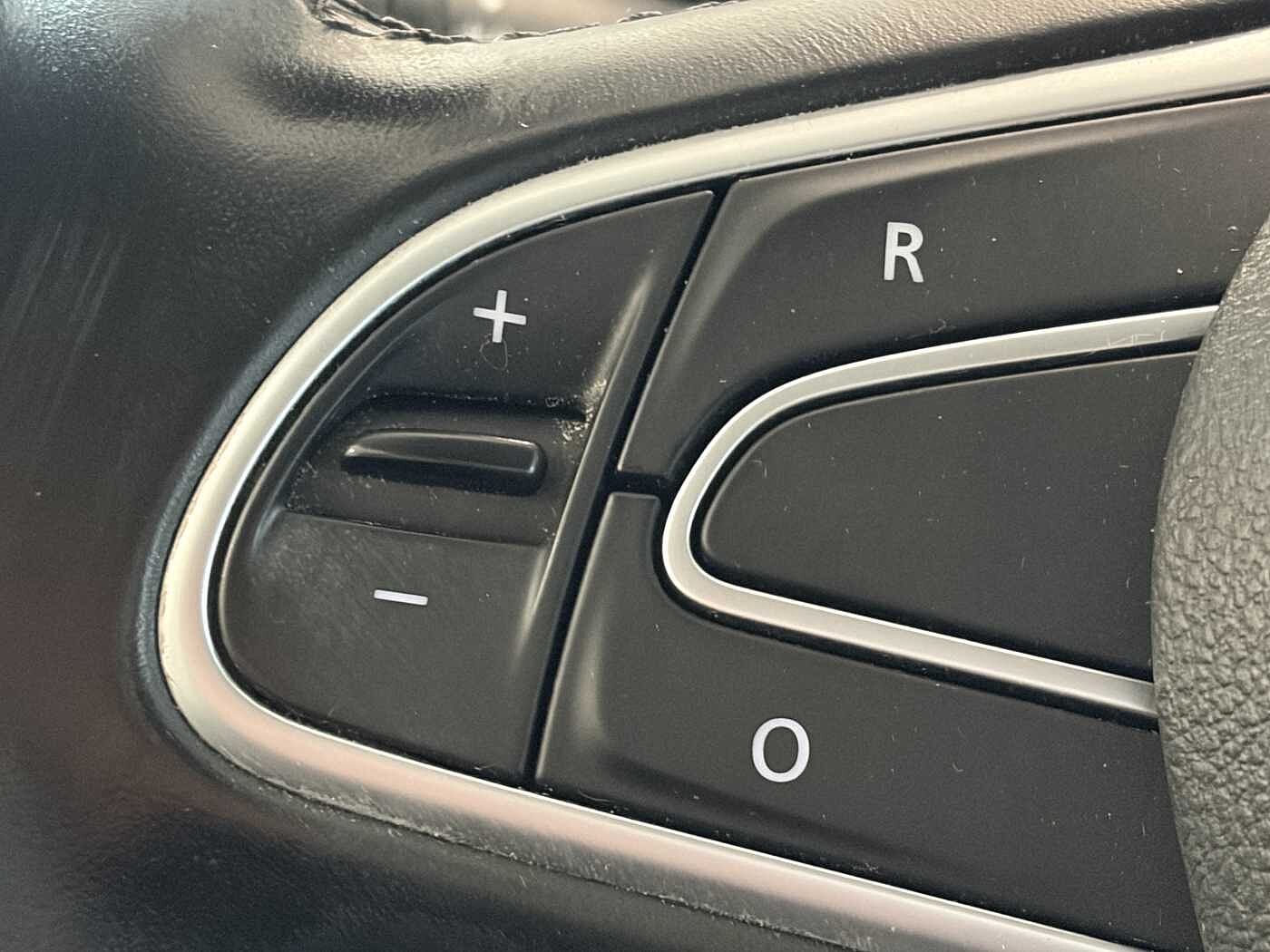 Renault Scenic – 1.5 dCi 110 CV EDC Energy Bose  