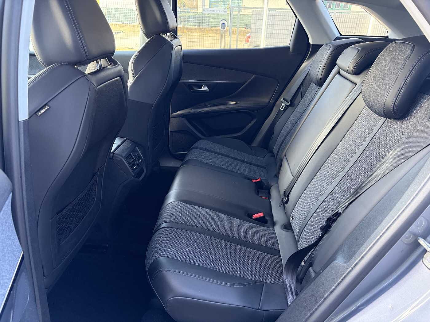 Peugeot 3008 – 1.5 BlueHDi 130 CV Allure  