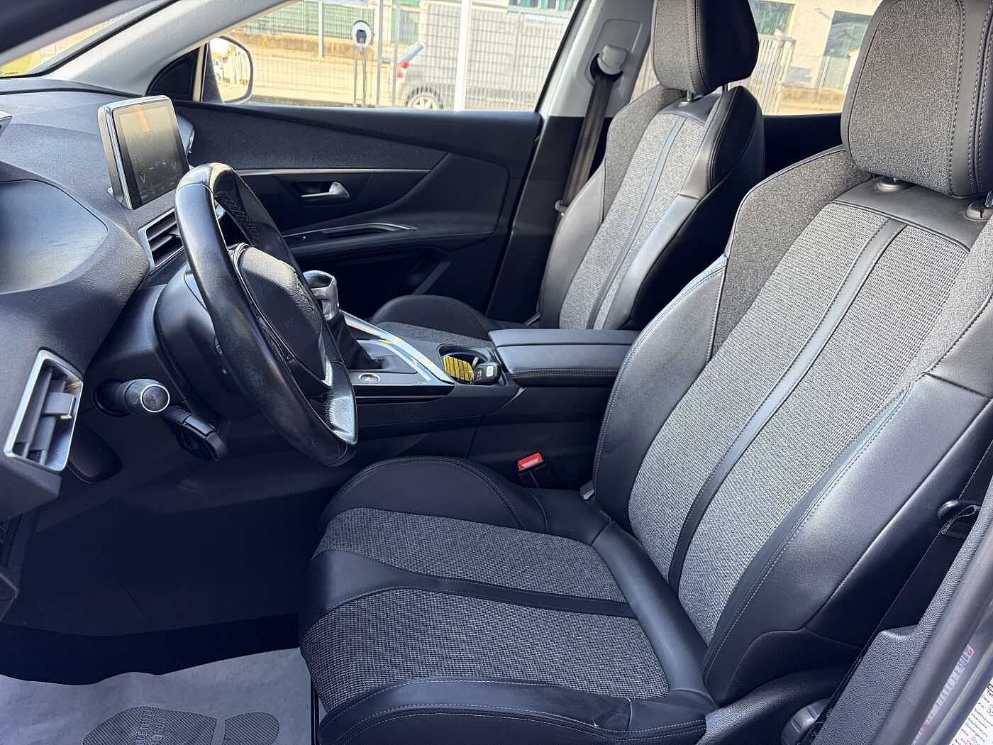 Peugeot 3008 – 1.5 BlueHDi 130 CV Allure  