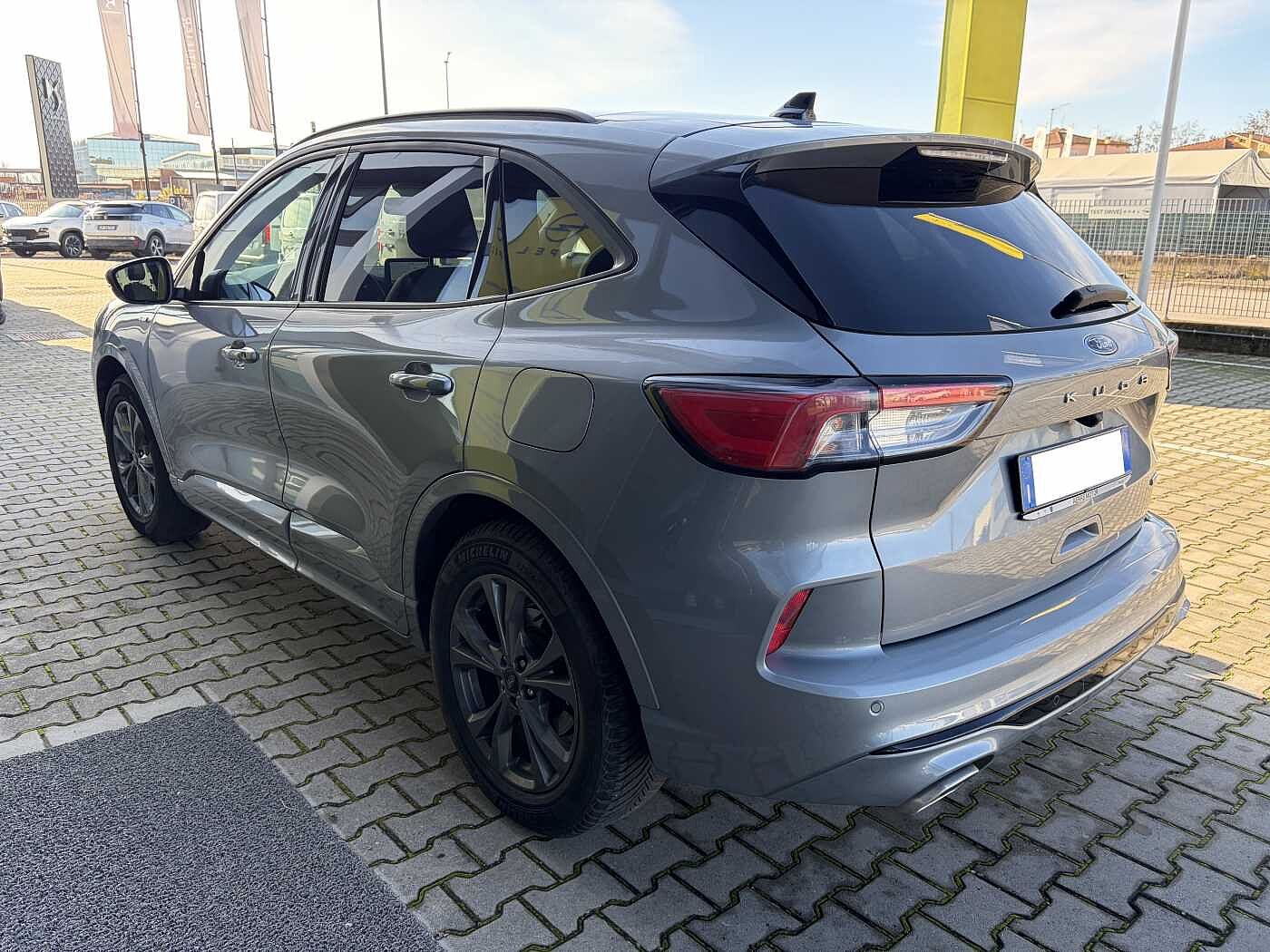 Ford Kuga – 2.5 Full Hybrid 190 CV CVT AWD ST-Line X  