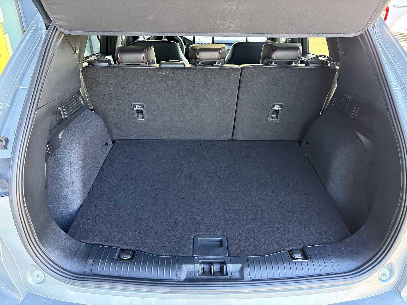 Ford Kuga – 2.5 Full Hybrid 190 CV CVT AWD ST-Line X  