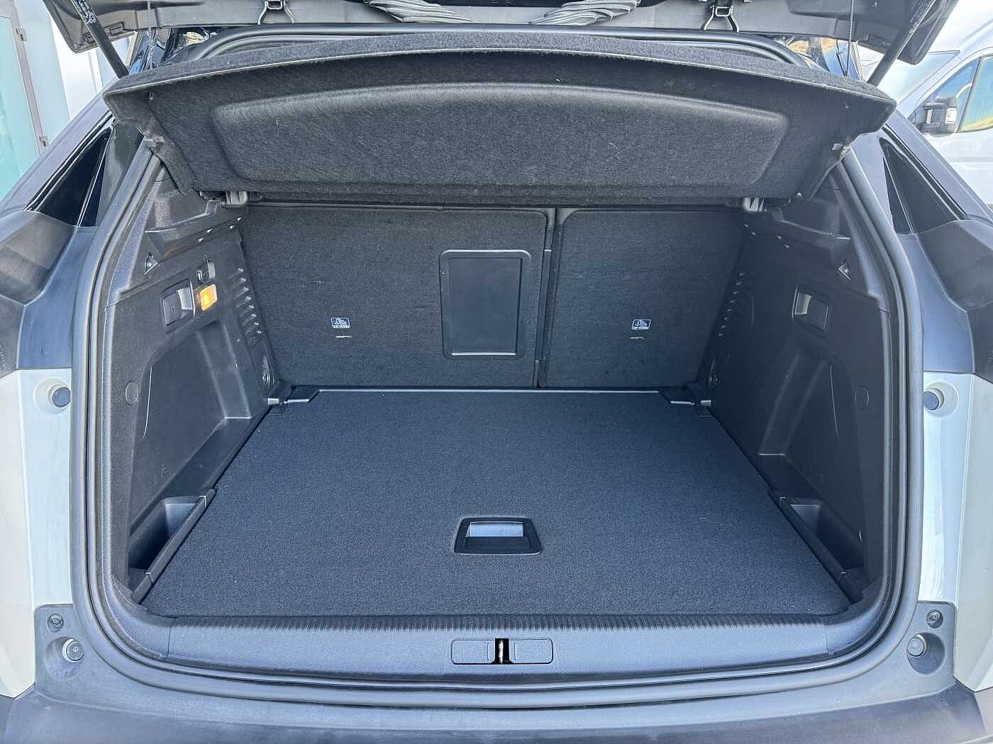 Peugeot 3008 – 1.5 BlueHDi 130 CV EAT8 Allure Pack  